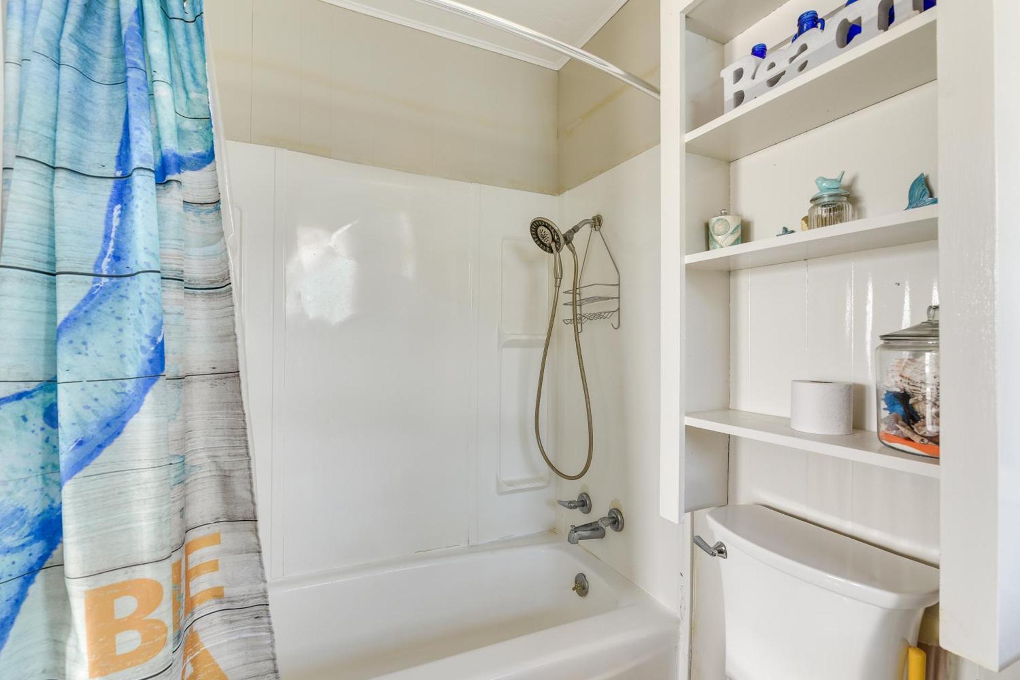Second-Row Surfside Beach House Newly Renovated! エクステリア 写真